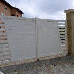 Portail en PVC